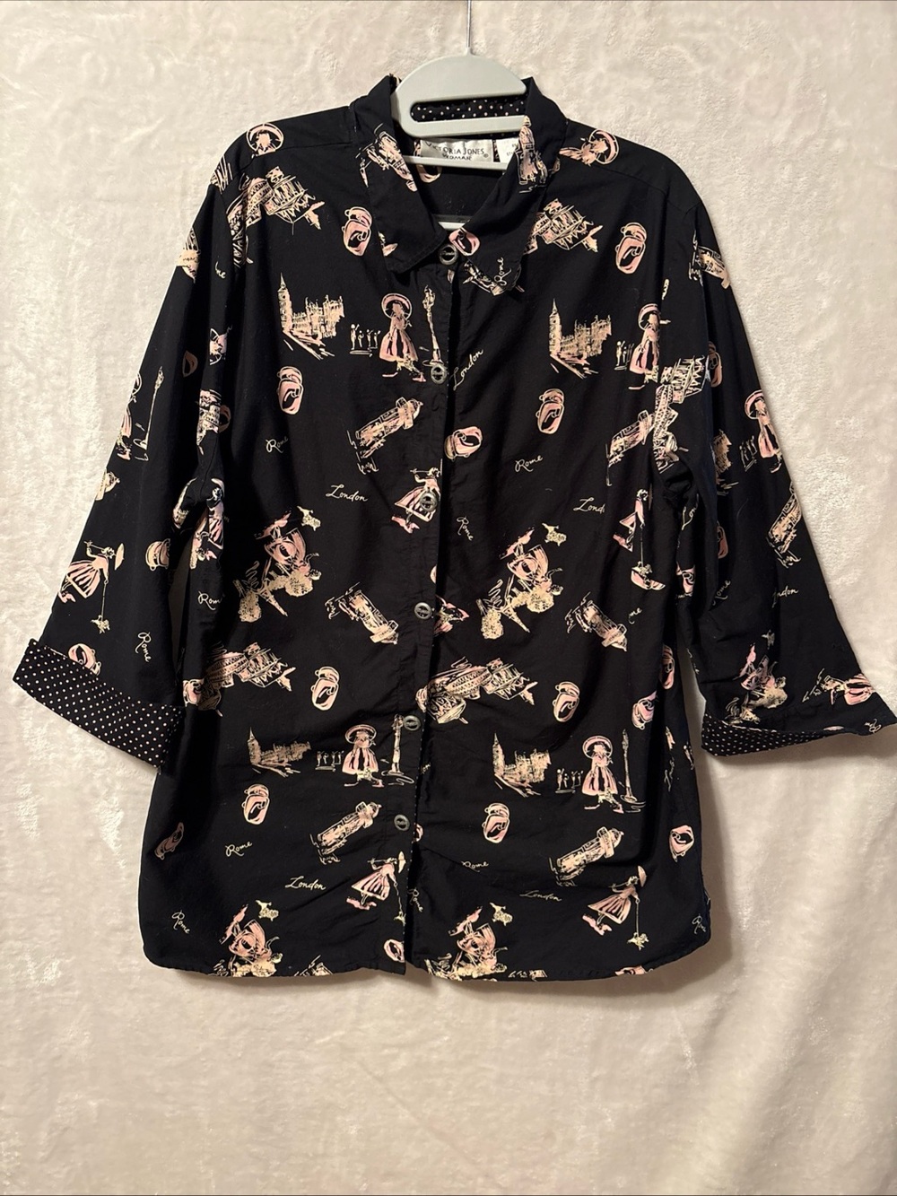 Victoria Jones Woman Black Button-Front Shirt with Pink Motif